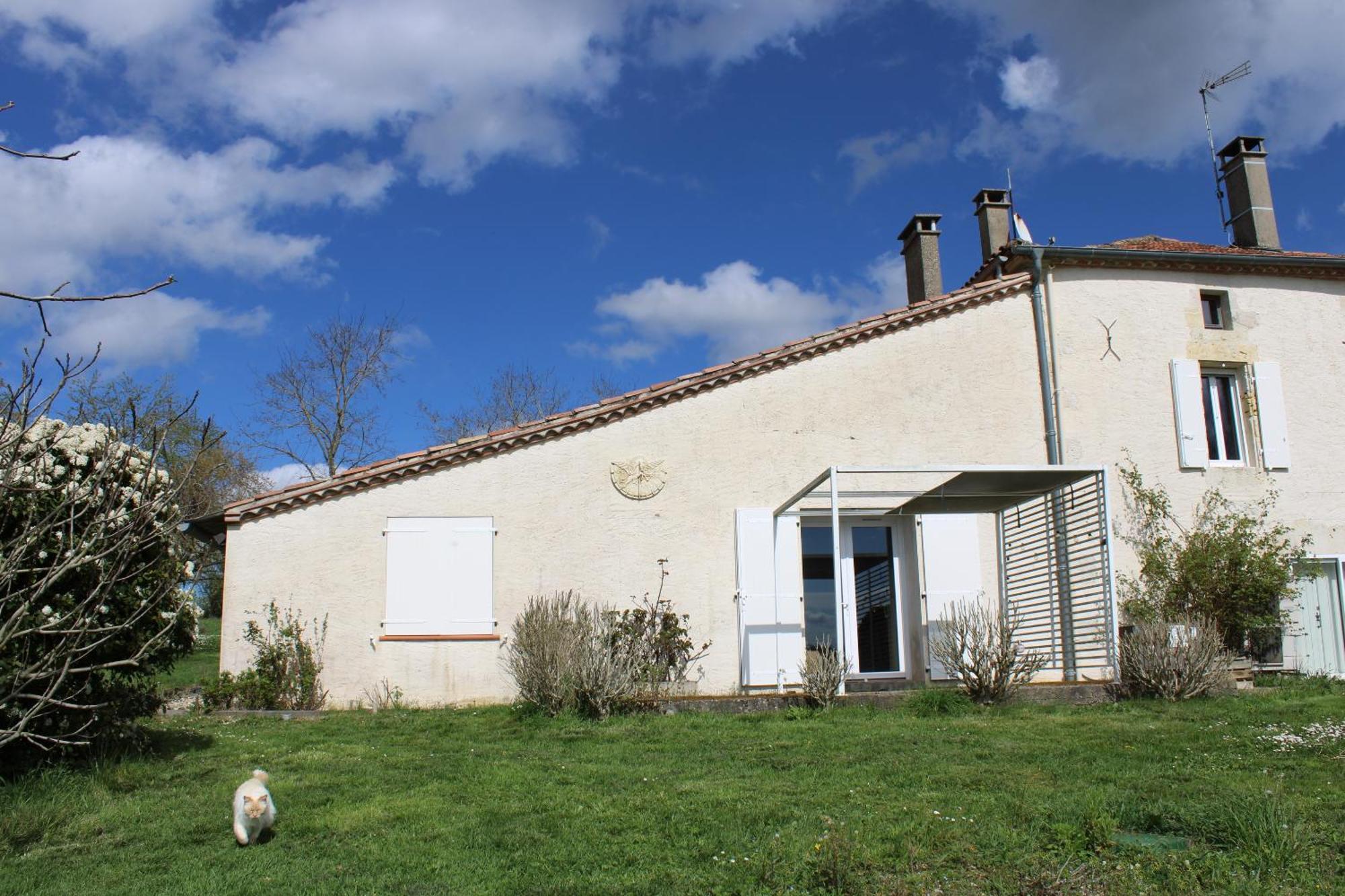 Au Milieu Des Champs Hotel Lectoure Exterior photo